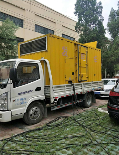 治多发电车出租-柴油发电机组排烟系统设计要求及其考虑因素