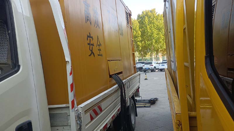 治多如何判断柴油发电机组和UPS电源的切换时间是否符合要求？
